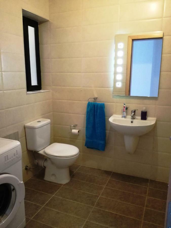No8 @ Seabreeze Court Apartment Mellieha Bagian luar foto