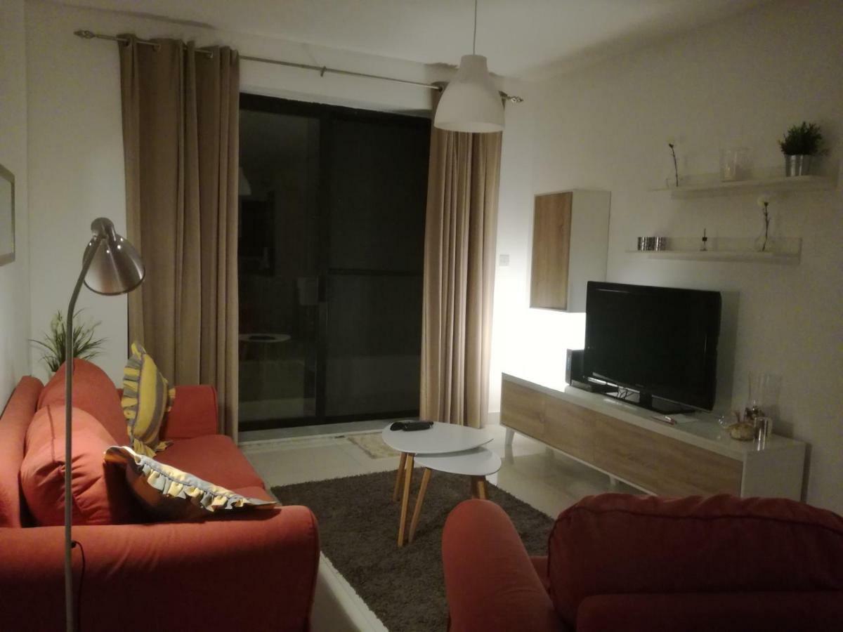 No8 @ Seabreeze Court Apartment Mellieha Bagian luar foto