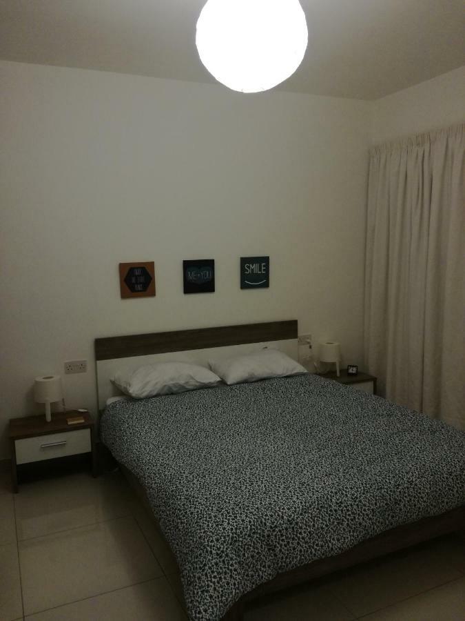 No8 @ Seabreeze Court Apartment Mellieha Bagian luar foto